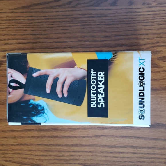 SoundLogic XT Bluetooth Portable Speaker Sealed in Box - Picture 2 of 3